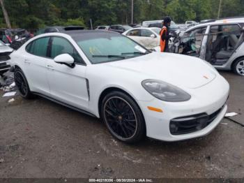  Salvage Porsche Panamera