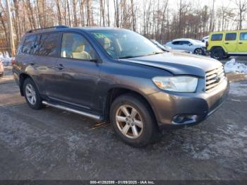  Salvage Toyota Highlander