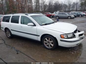  Salvage Volvo V70