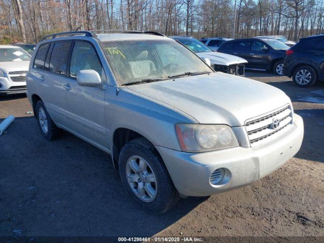  Salvage Toyota Highlander