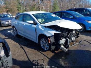  Salvage Chrysler 200