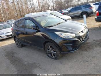  Salvage Hyundai TUCSON