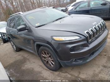  Salvage Jeep Cherokee