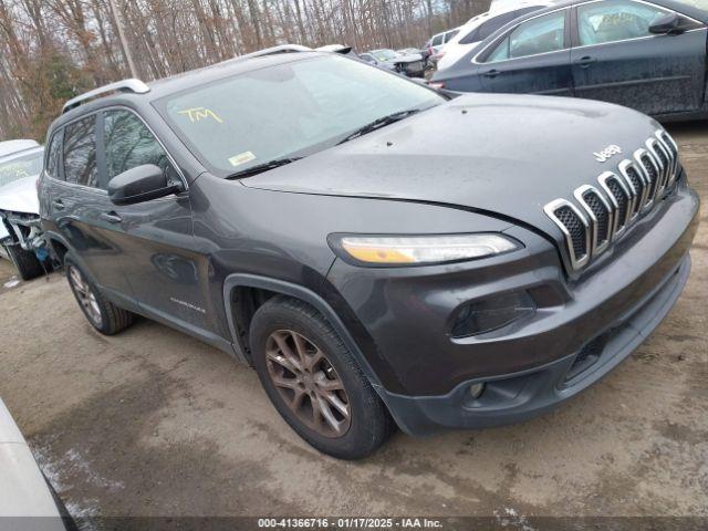  Salvage Jeep Cherokee