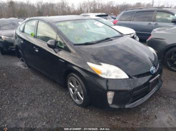  Salvage Toyota Prius