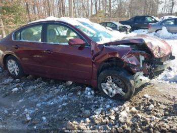  Salvage Nissan Altima