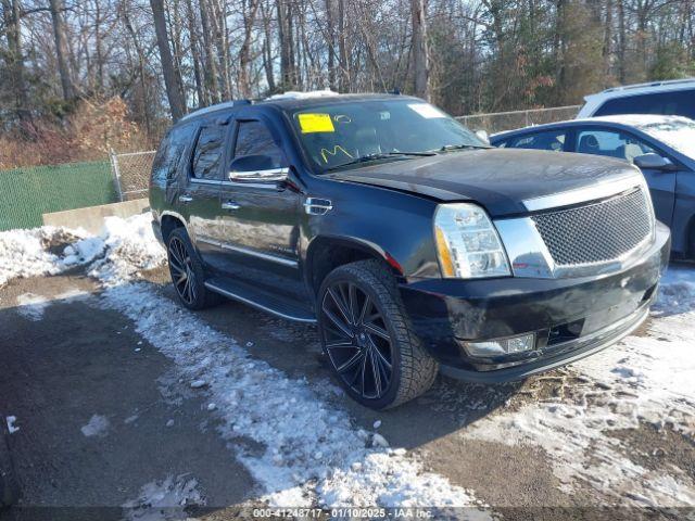  Salvage Cadillac Escalade