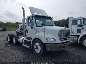  Salvage Freightliner M2