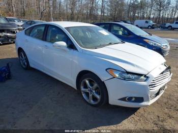  Salvage Ford Fusion