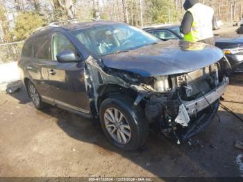  Salvage Nissan Pathfinder