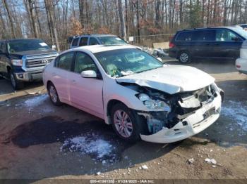  Salvage Nissan Altima