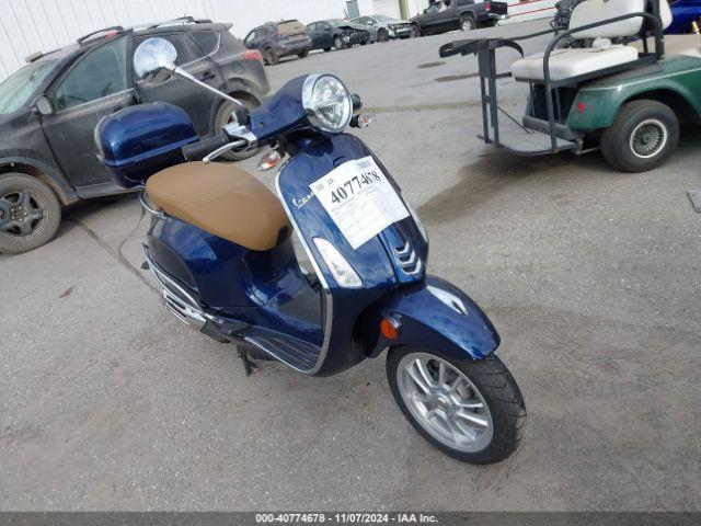  Salvage Vespa Primavera Sprint