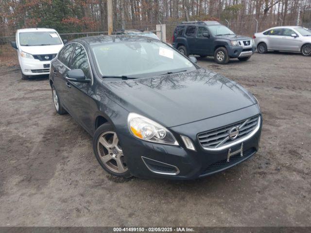  Salvage Volvo S60