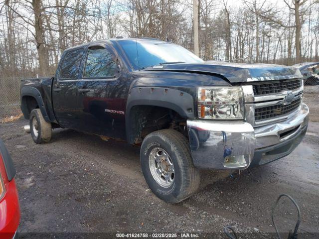  Salvage Chevrolet Silverado 2500