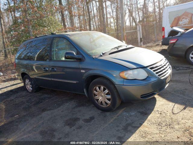  Salvage Chrysler Town & Country