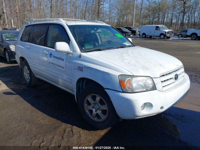  Salvage Toyota Highlander