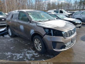  Salvage Kia Sorento