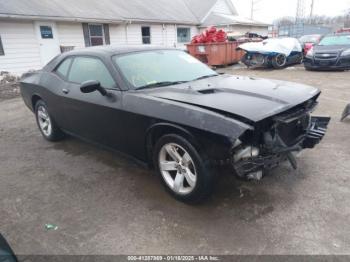  Salvage Dodge Challenger