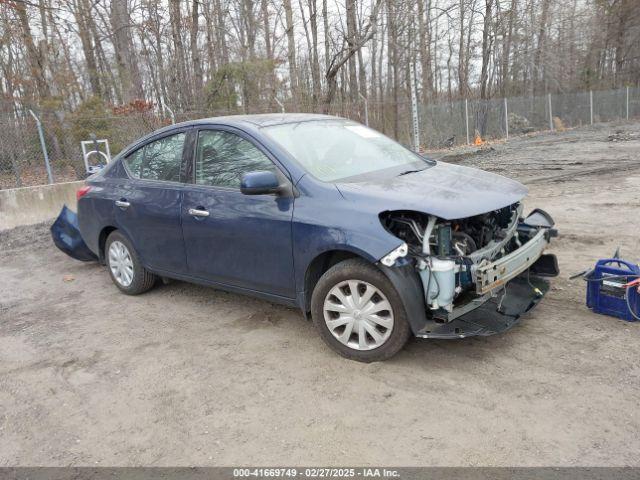  Salvage Nissan Versa