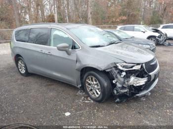  Salvage Chrysler Pacifica