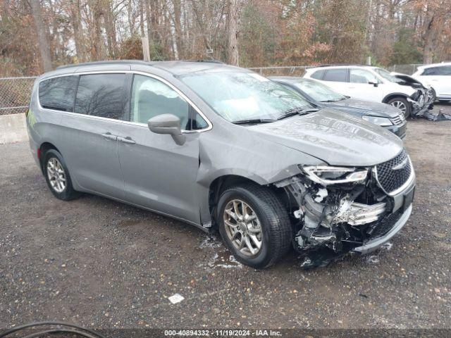  Salvage Chrysler Pacifica