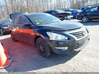  Salvage Nissan Altima