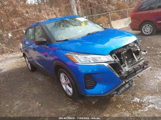  Salvage Nissan Kicks