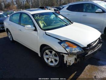  Salvage Nissan Altima