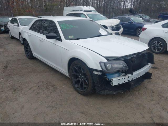  Salvage Chrysler 300