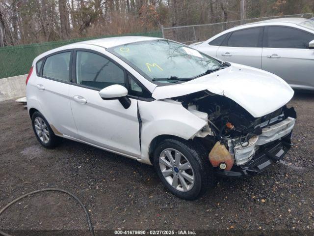  Salvage Ford Fiesta