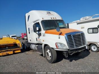  Salvage Freightliner Cascadia 125