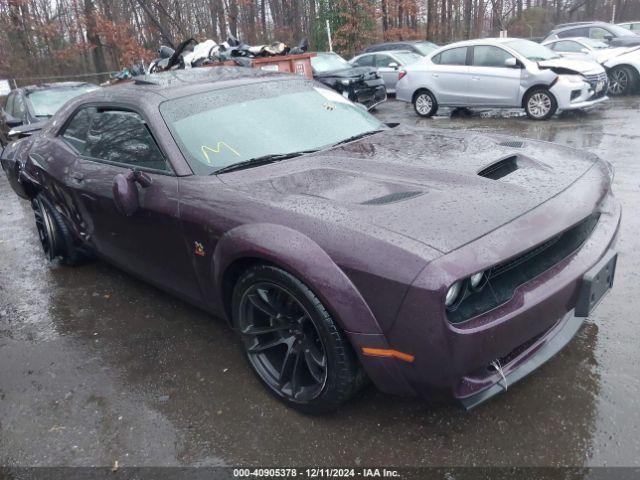  Salvage Dodge Challenger