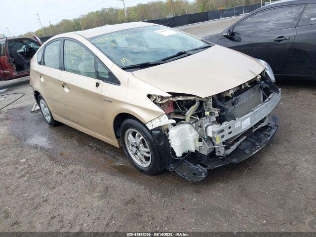  Salvage Toyota Prius
