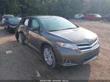  Salvage Toyota Venza