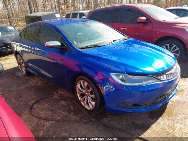  Salvage Chrysler 200