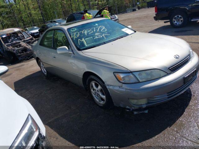  Salvage Lexus Es