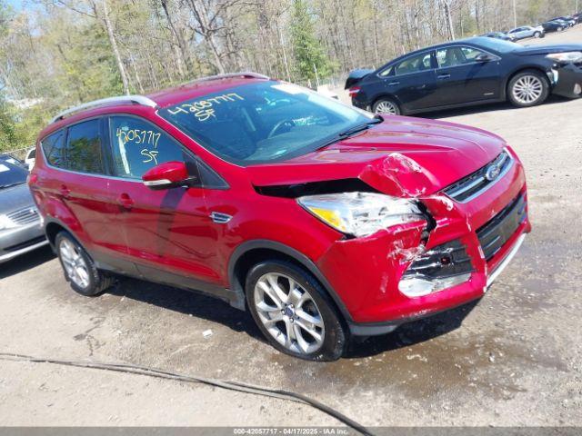  Salvage Ford Escape