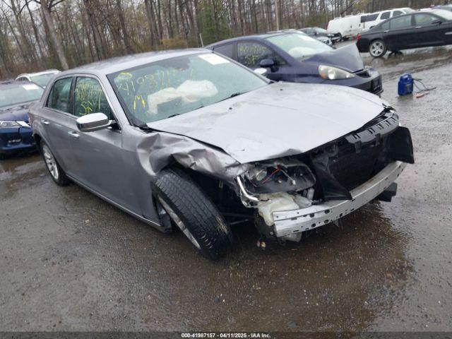  Salvage Chrysler 300