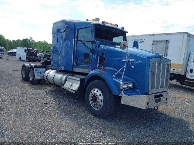  Salvage Kenworth Construction