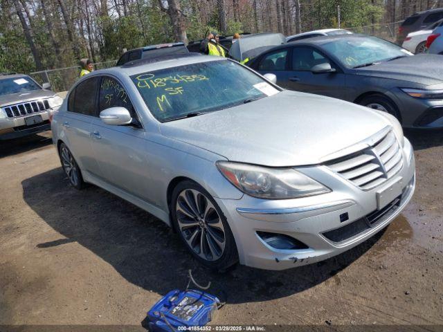  Salvage Hyundai Genesis