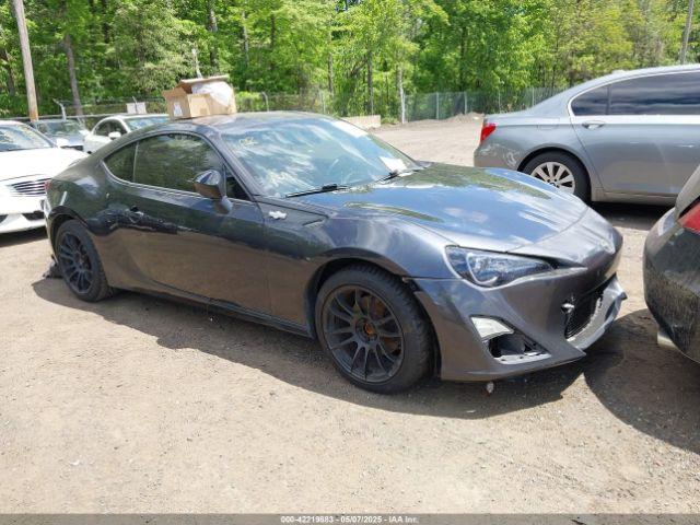  Salvage Scion FR-S