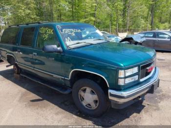  Salvage GMC Suburban 1500