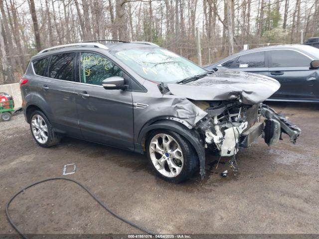  Salvage Ford Escape