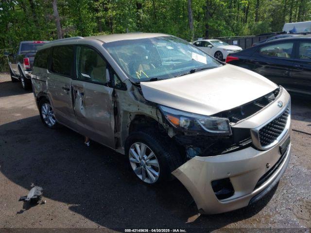  Salvage Kia Sedona