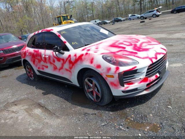  Salvage Porsche Macan