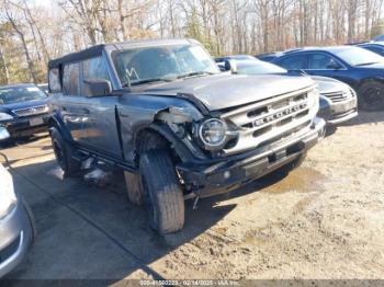  Salvage Ford Bronco