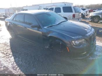  Salvage Chrysler 300