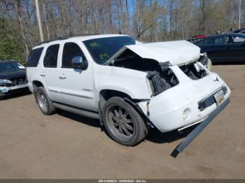  Salvage GMC Yukon
