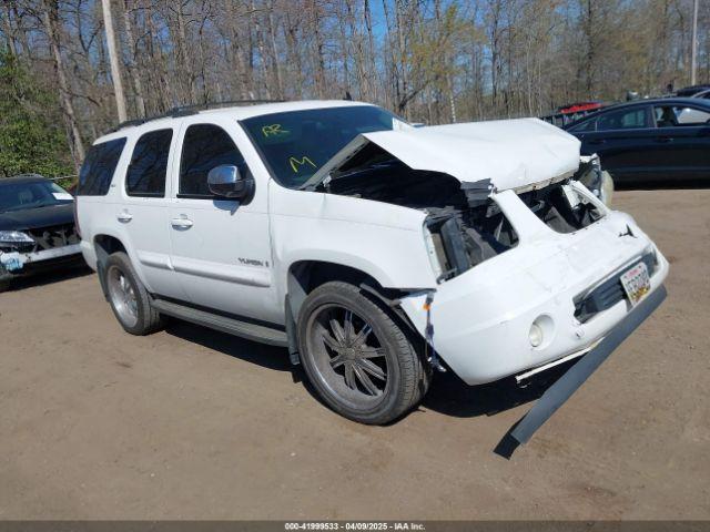  Salvage GMC Yukon