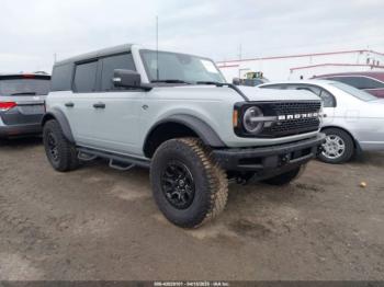  Salvage Ford Bronco